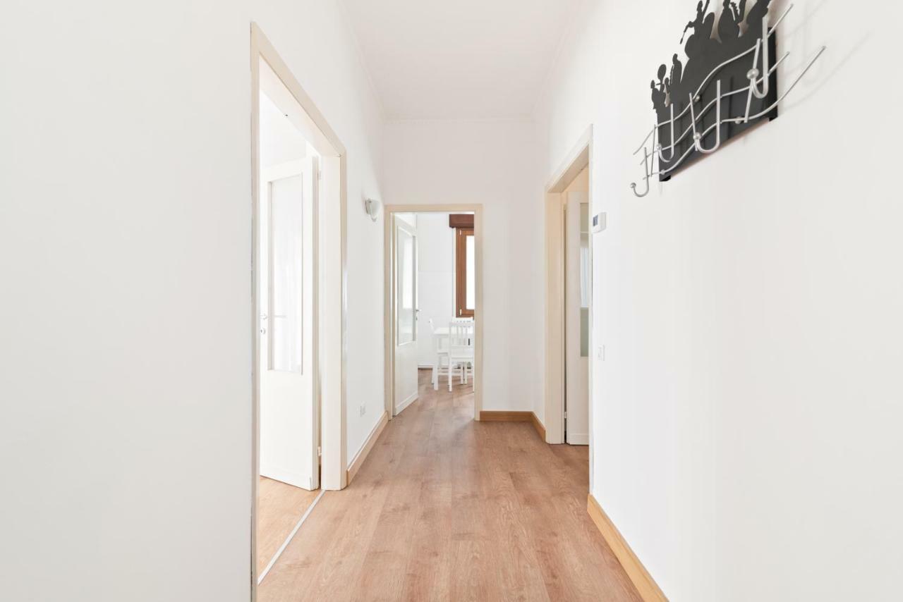 Santa Rita Roomy Apartments Padua Buitenkant foto